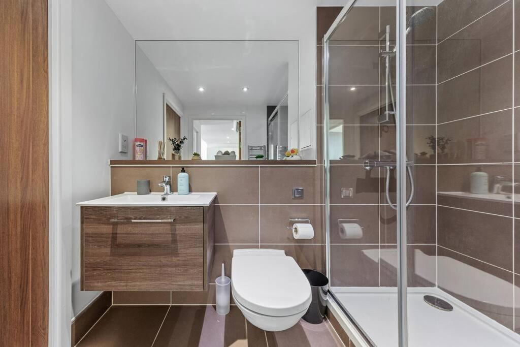 Beautiful Living Sleep 7 In London Bp34 Apartment Exterior foto